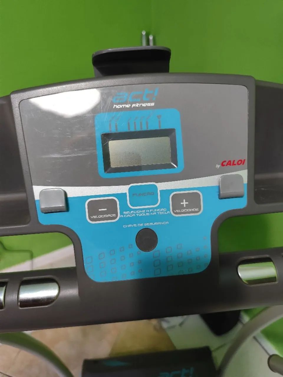 ? Esteira Caloi / Acte Home Fitness à Venda - 110V ? - Foto 3