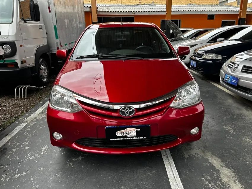 Toyota Etios 2013