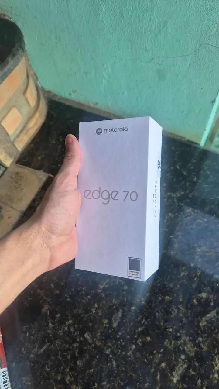 Motorola EDGE 70 / 256GB E 24GB RAM - Foto 2