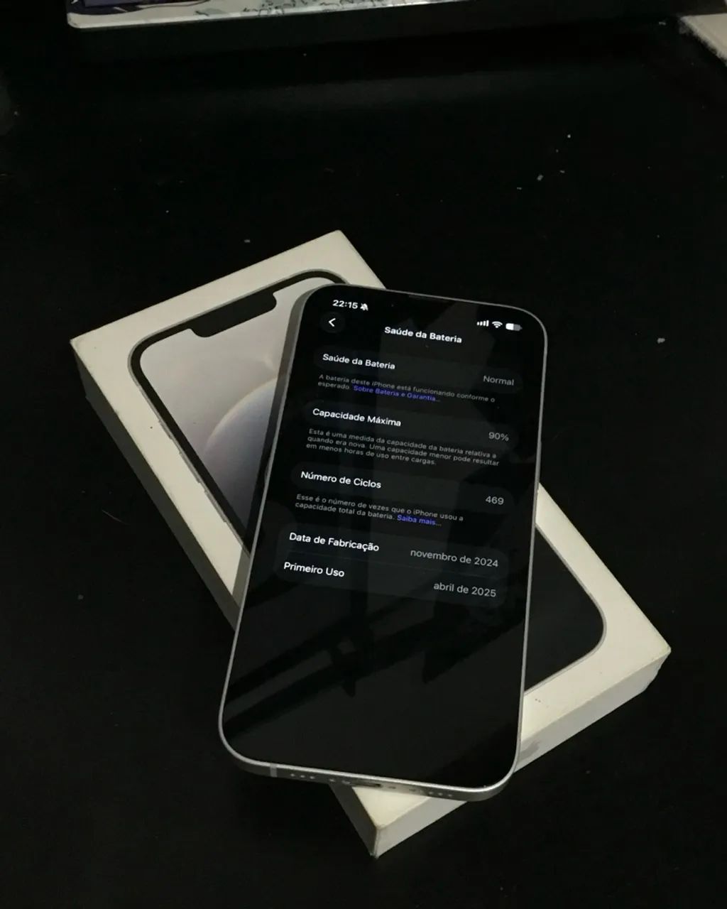 iPhone 16e