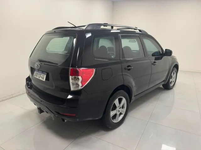 Subaru Forester 2.0/2.0 S 4X4 Aut. 2011