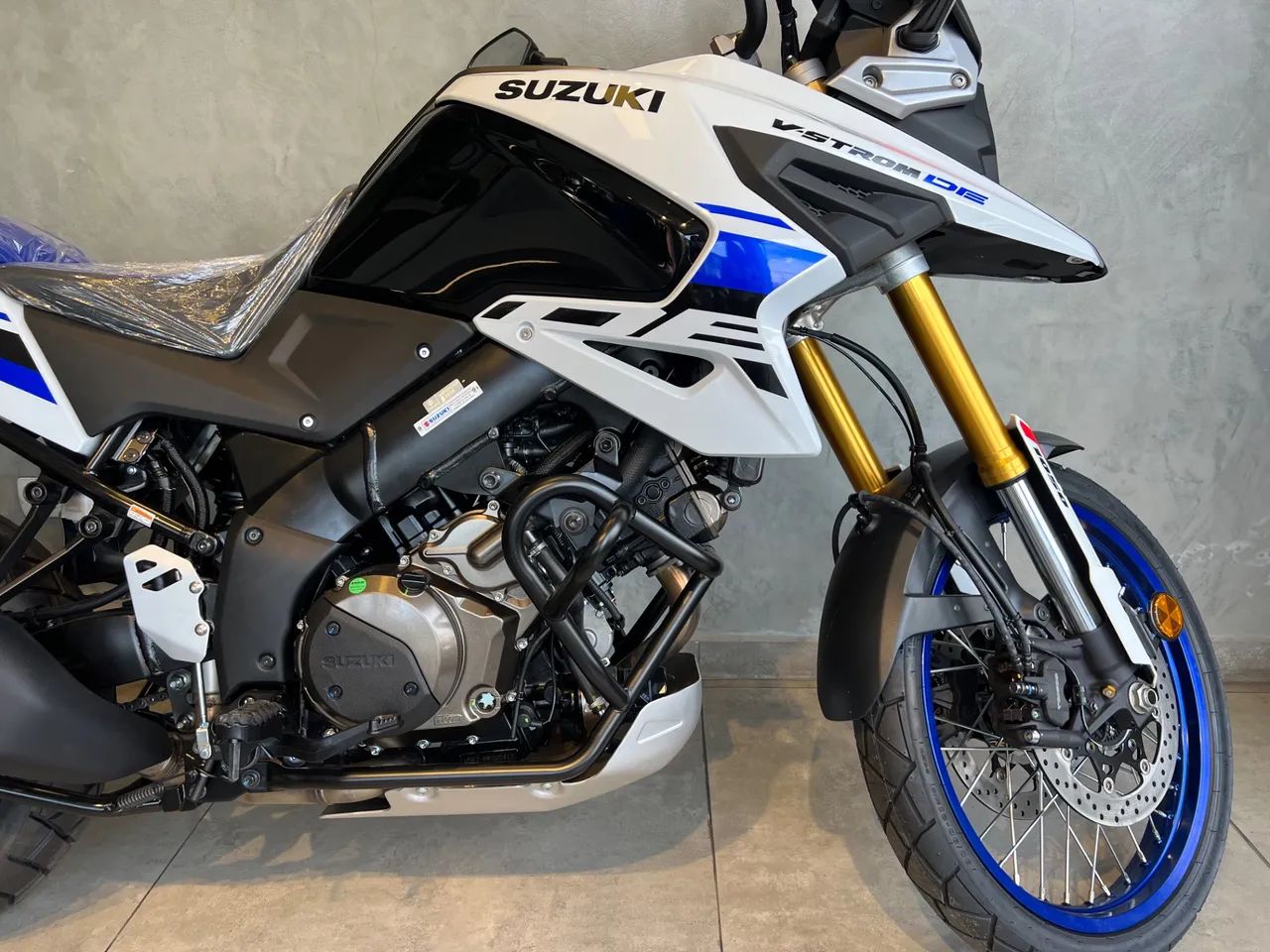 Suzuki 1050 XT V-strom - Foto 4