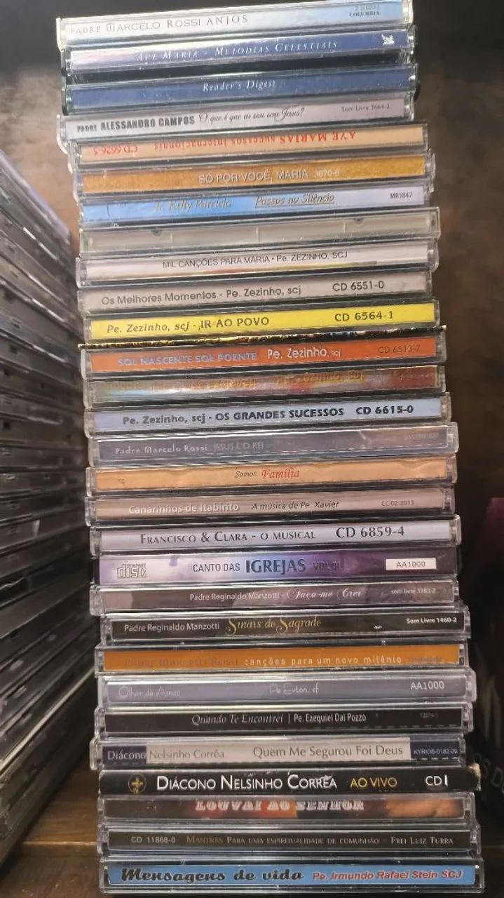 Lote 60 Cds religiosos - Foto 3
