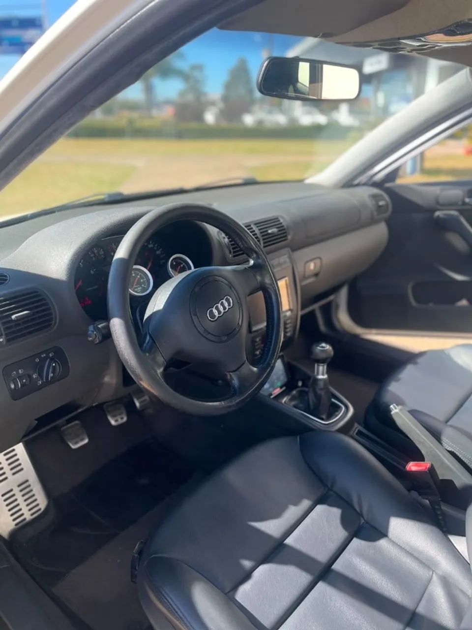 Audi A3 1.8 5P Mec. 2000 - Foto 2