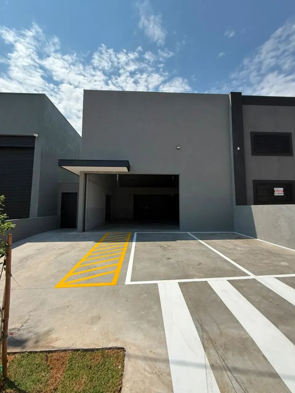 LOCAÇÃO  BARRACÃO COMERCIAL - Foto 5