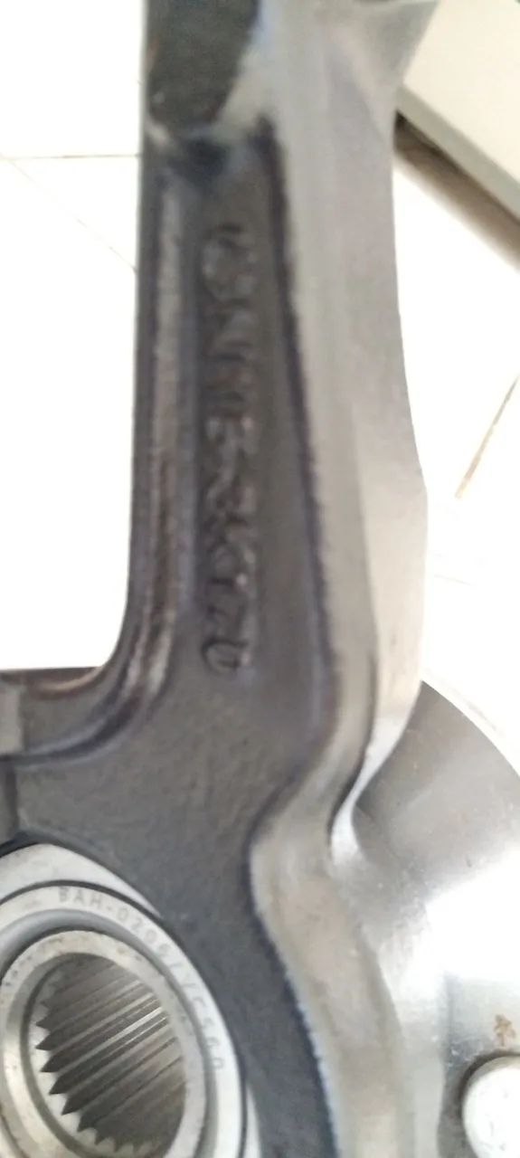 MANGA DE EIXO COM ROLAMENTO ANEL DE TRAVA E CUBO ORIGINAL FORD - Foto 4