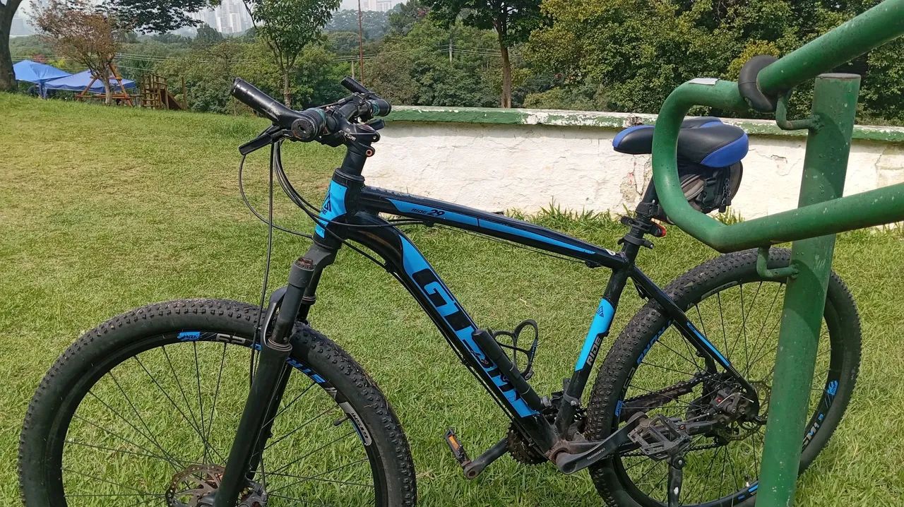 Bicicleta aro 29 GTSM1 - 21 marchas