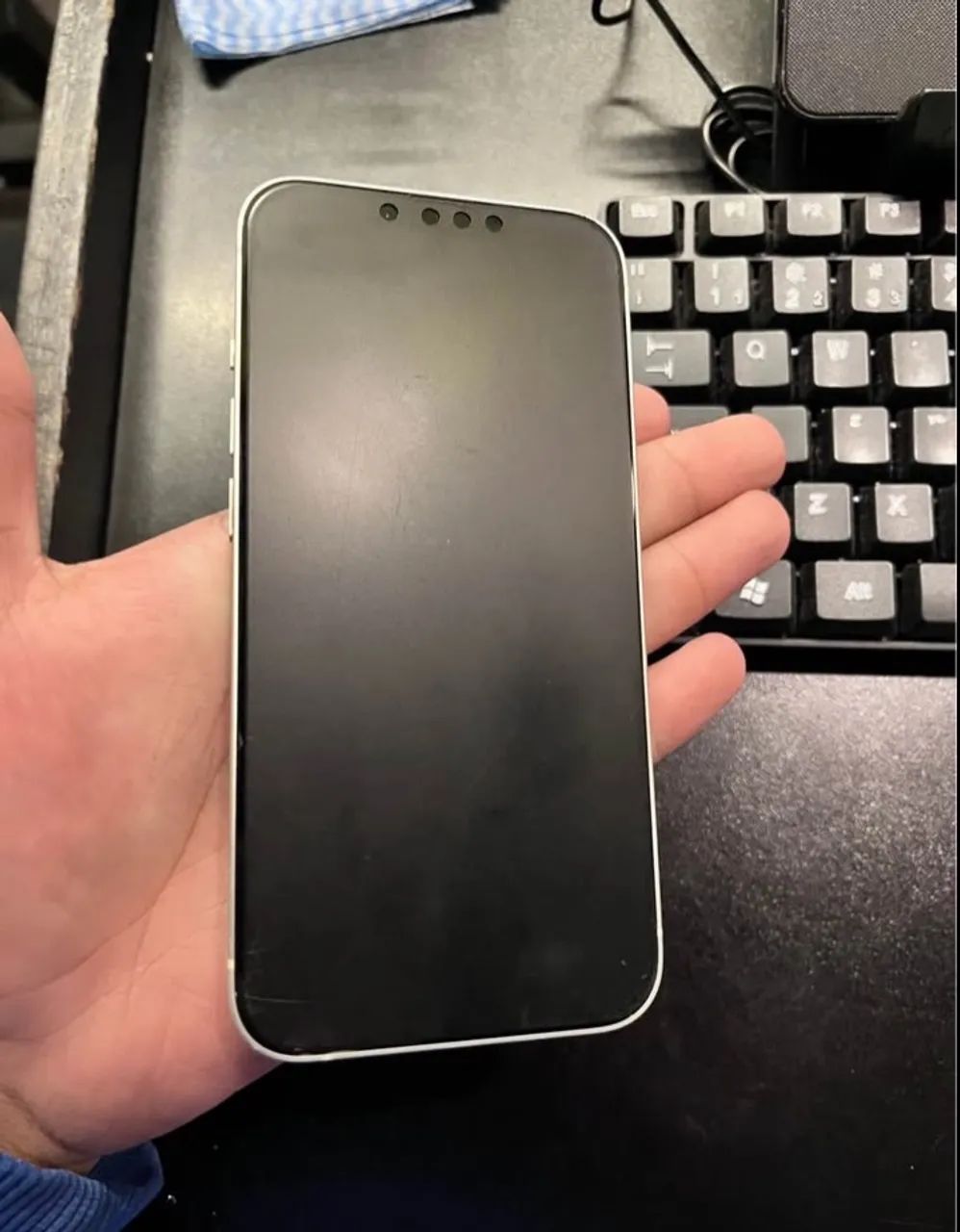 IPHONE 13  - Foto 4