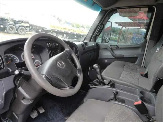 Mb Accelo 1016 4x2 - Ano 2013 - Foto 3