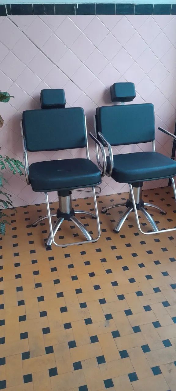 Cadeiras de Barbeiro  - Foto 4