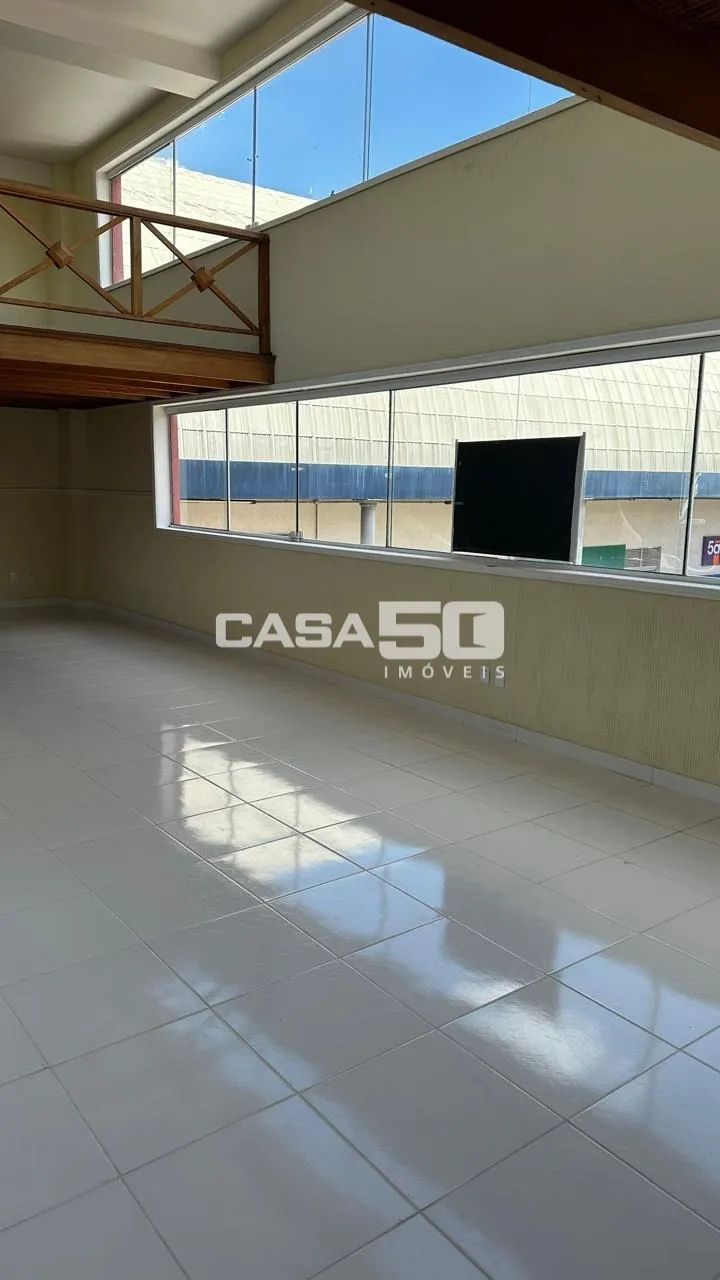 Sala comercial à venda no Alpha Mall em Campinas.
