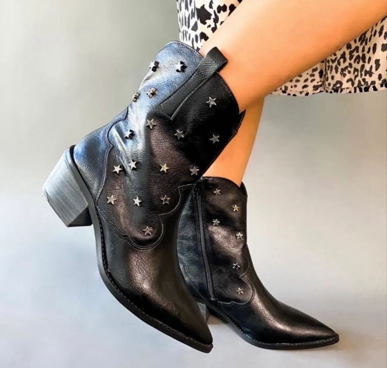 Bota preta feminina 