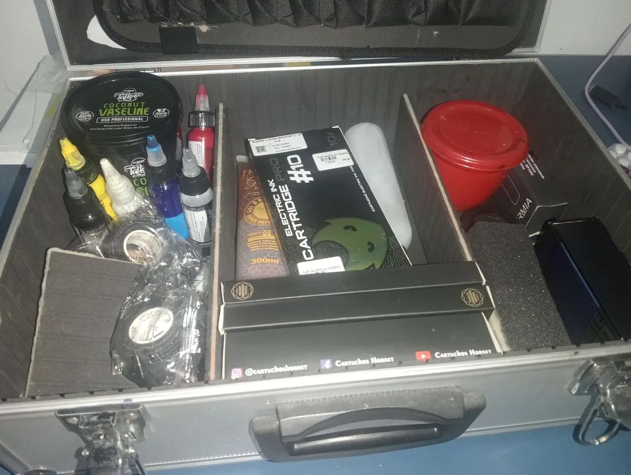 Máquina de tatuagem com kit completo  - Foto 2