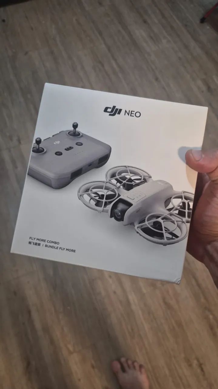 Drone DJI Neo Standard com Câmera 4K 