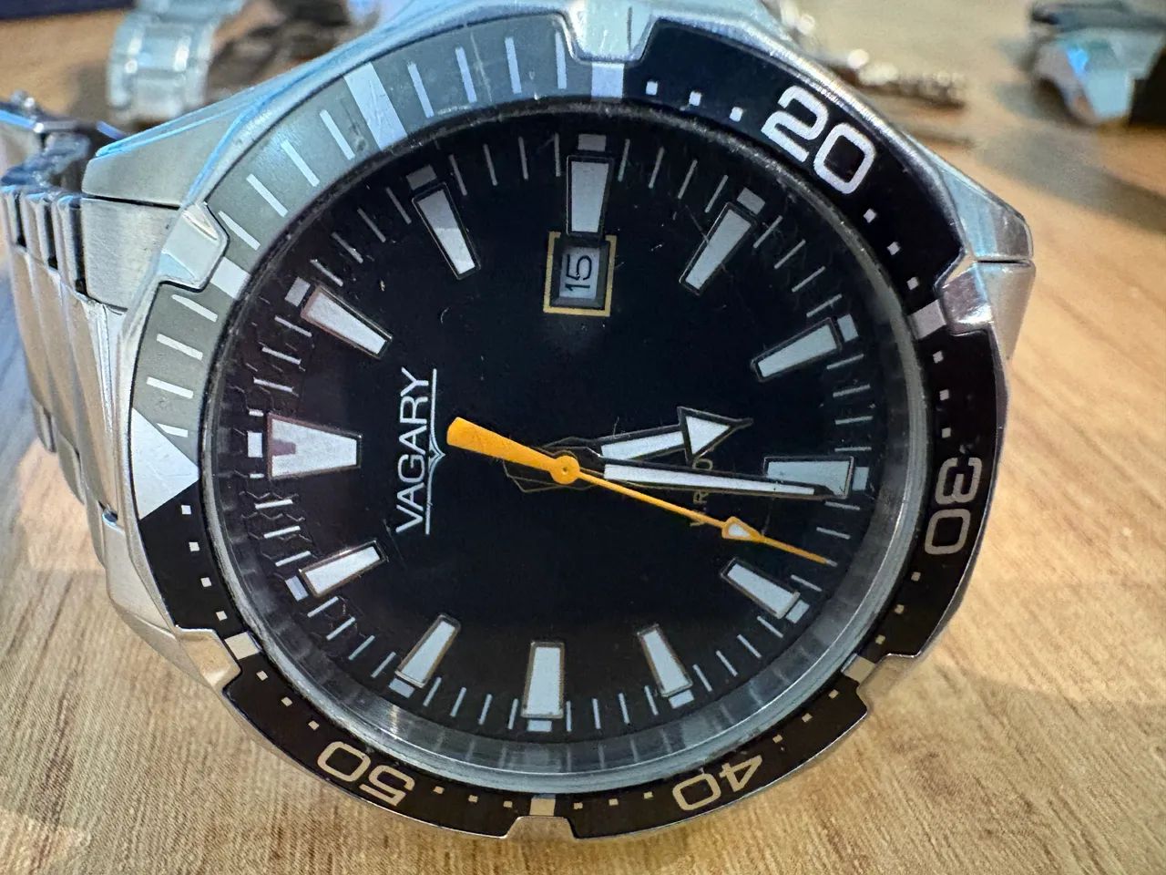 Relogio vagary quartz by citzen - Foto 2