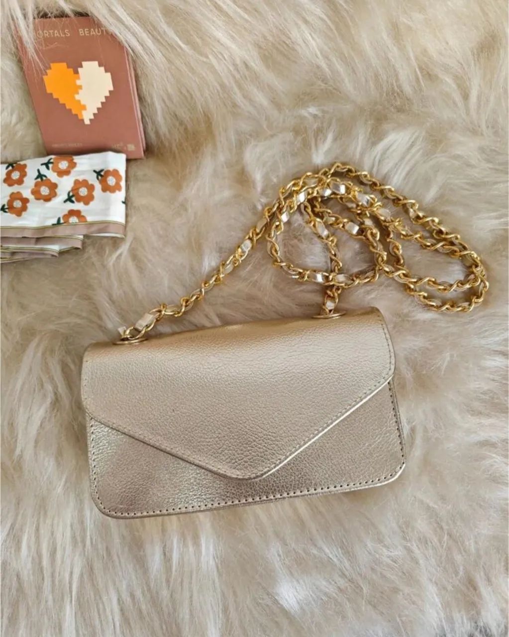 Bolsa de ombro dourada  - Foto 2