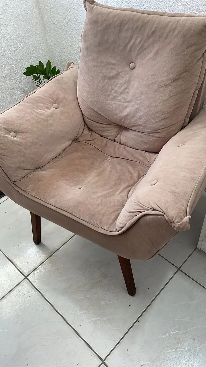 Cirandinha e cadeira de manicure 