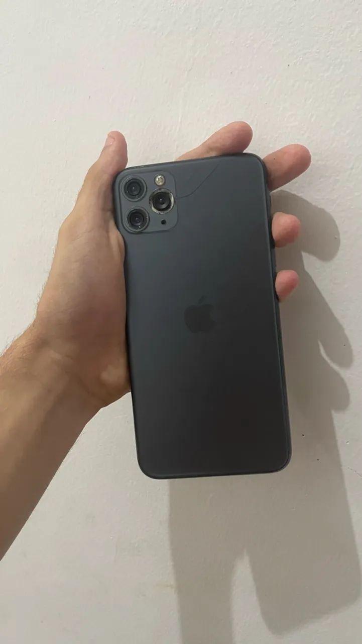 iPhone 11 Pro Max  - Foto 2