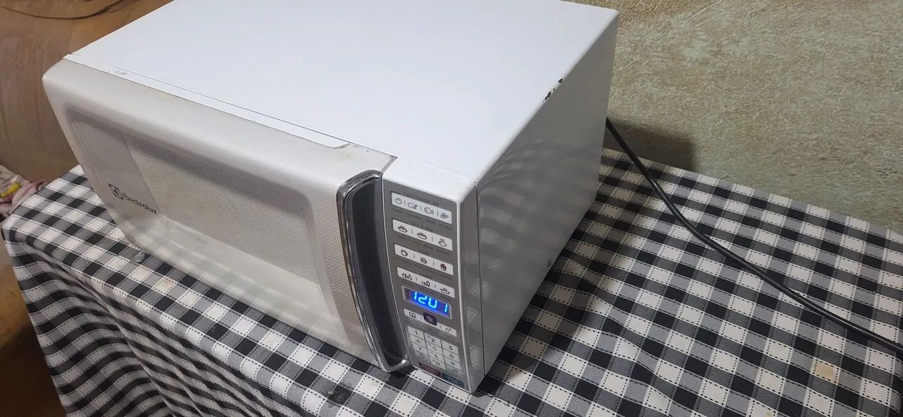 Microondas electrolux 34L - Foto 2