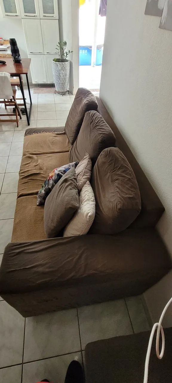 sofá com chaise - Foto 2