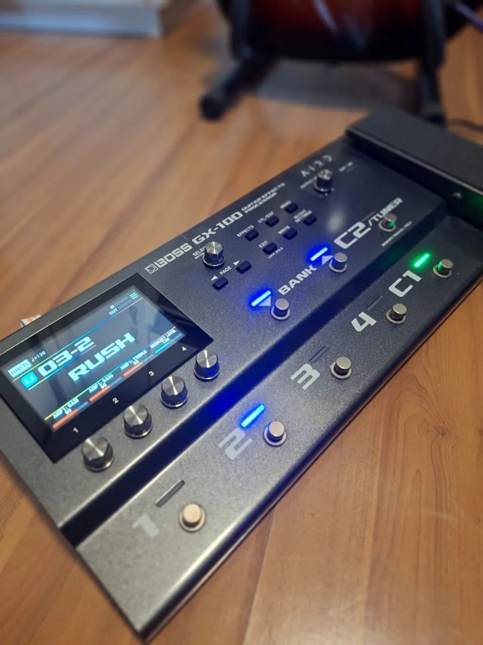 Pedal De Efeito Boss Guitar Effects Processor Gx-100 - Foto 2