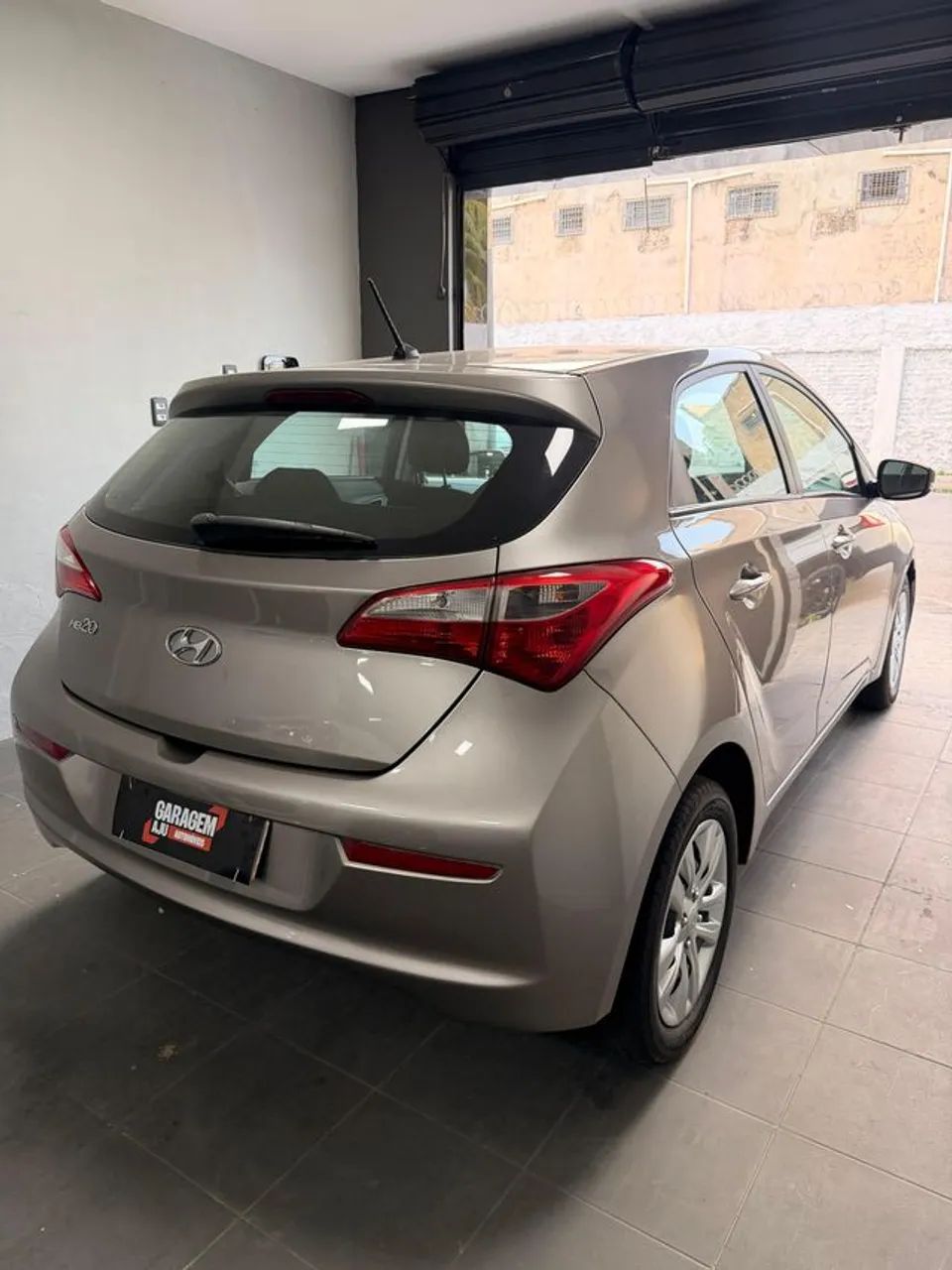 Hyundai HB20 Comf./c.plus/c.style 1.0 Flex 12V 2017 - Foto 4