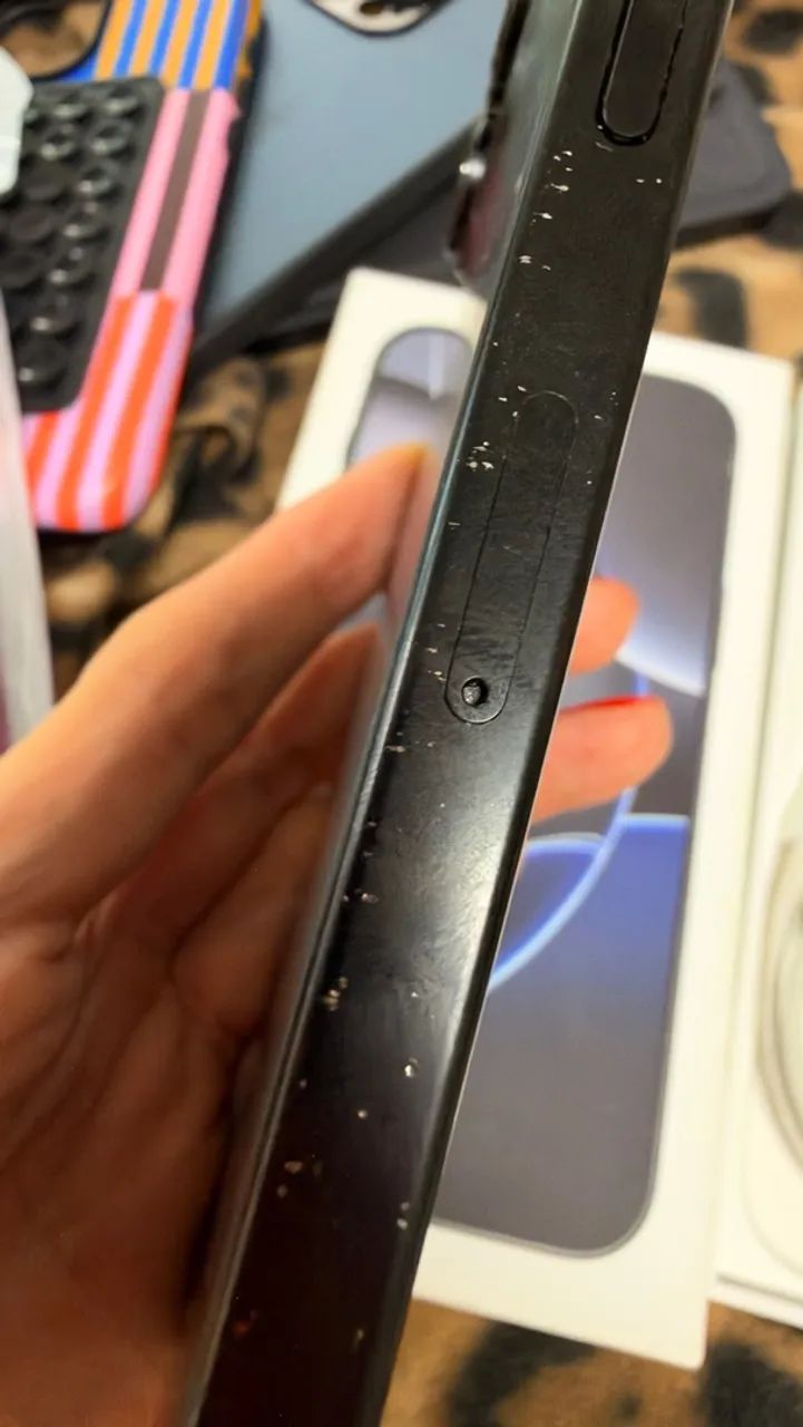 Iphone 16 pro max 256 - Foto 3