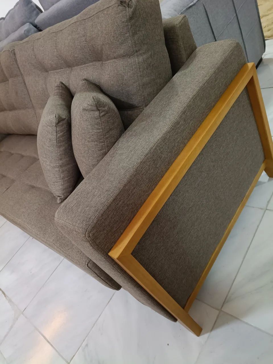 Sofa stambour retro espuma d 33 em linho comprimento 2.10 cm - Foto 2