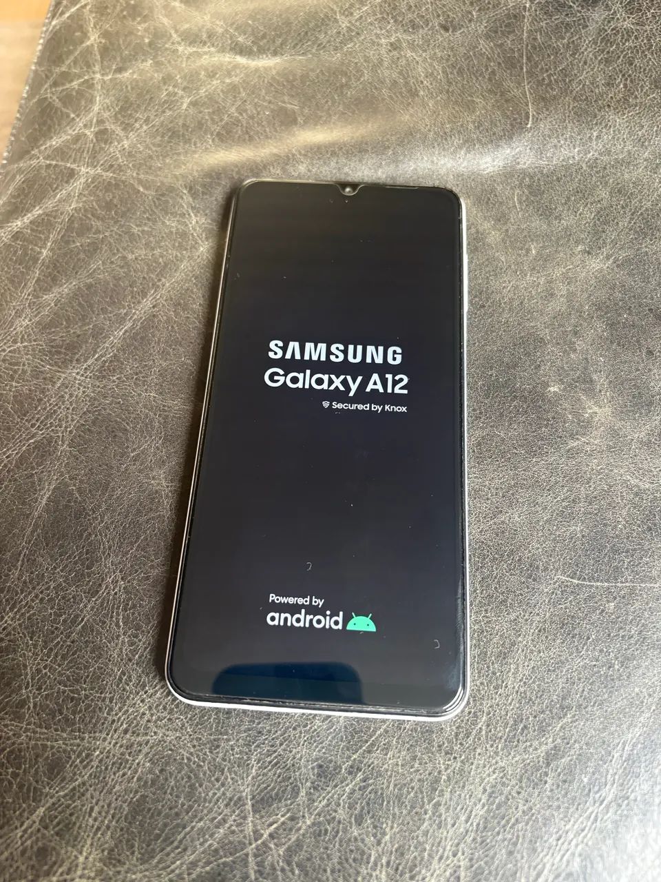 Samsung galaxy A12 em ótimo estado sem defeito algum 