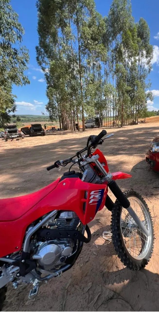 CRF 300f ano/modelo 2026 - Foto 3
