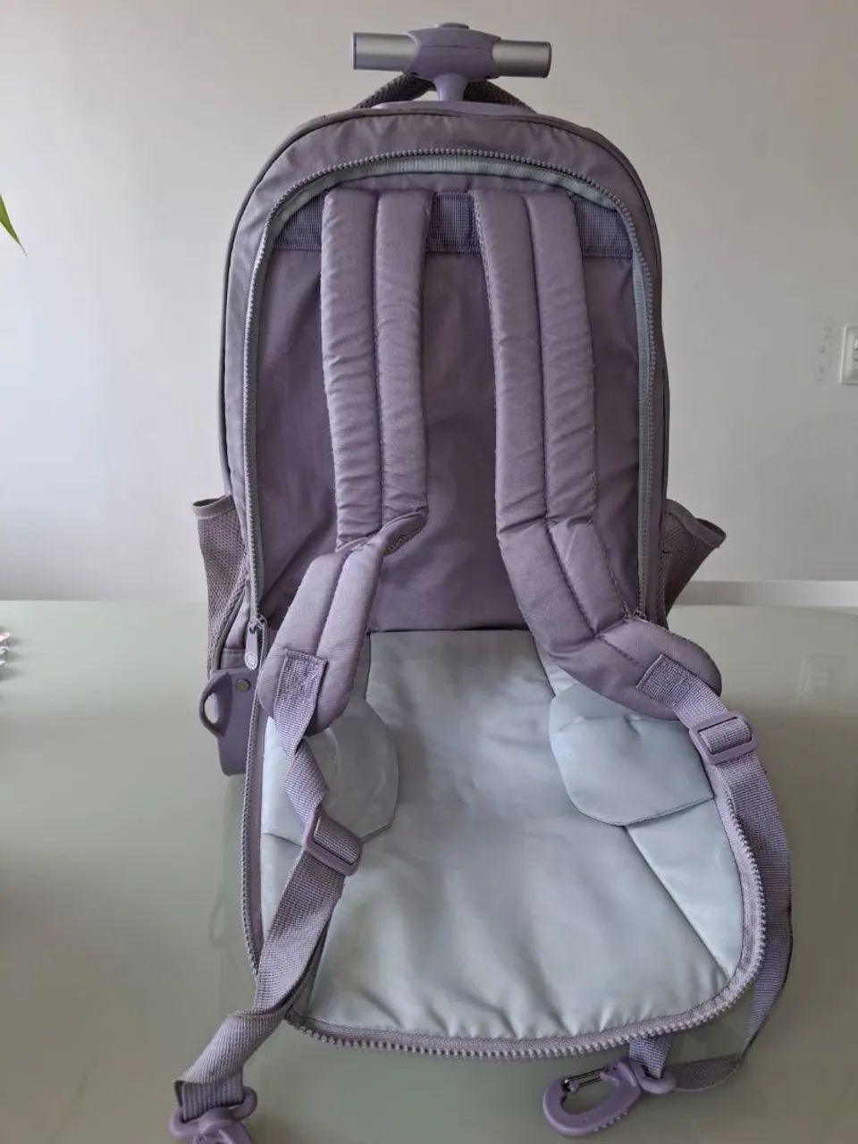 Mochila Rebeca Bombom de rodinhas  - Foto 3