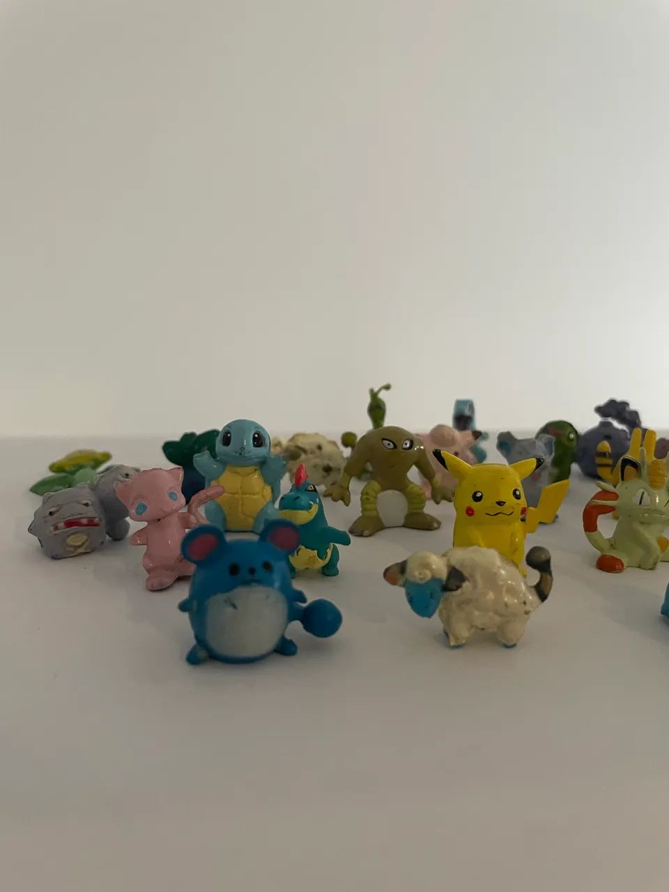 Miniaturas Pokémon da primeira e segunda geração de 2000
