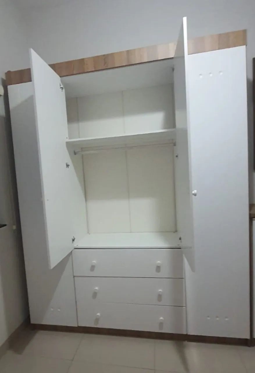Quarda Roupas e Comoda Infantil marca Fiorello - Foto 4