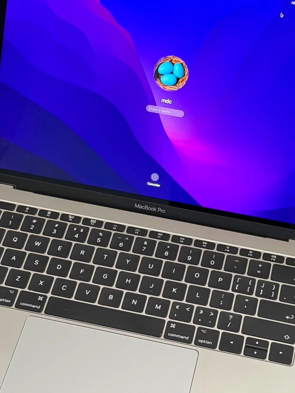 MACBOOK PRO 2017 - Foto 2
