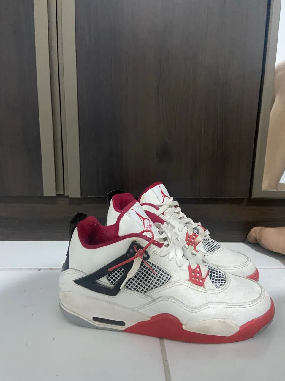 Tênis Nike Air Jordan 4 Branco/Vermelho - Usado (Leia a descrição)