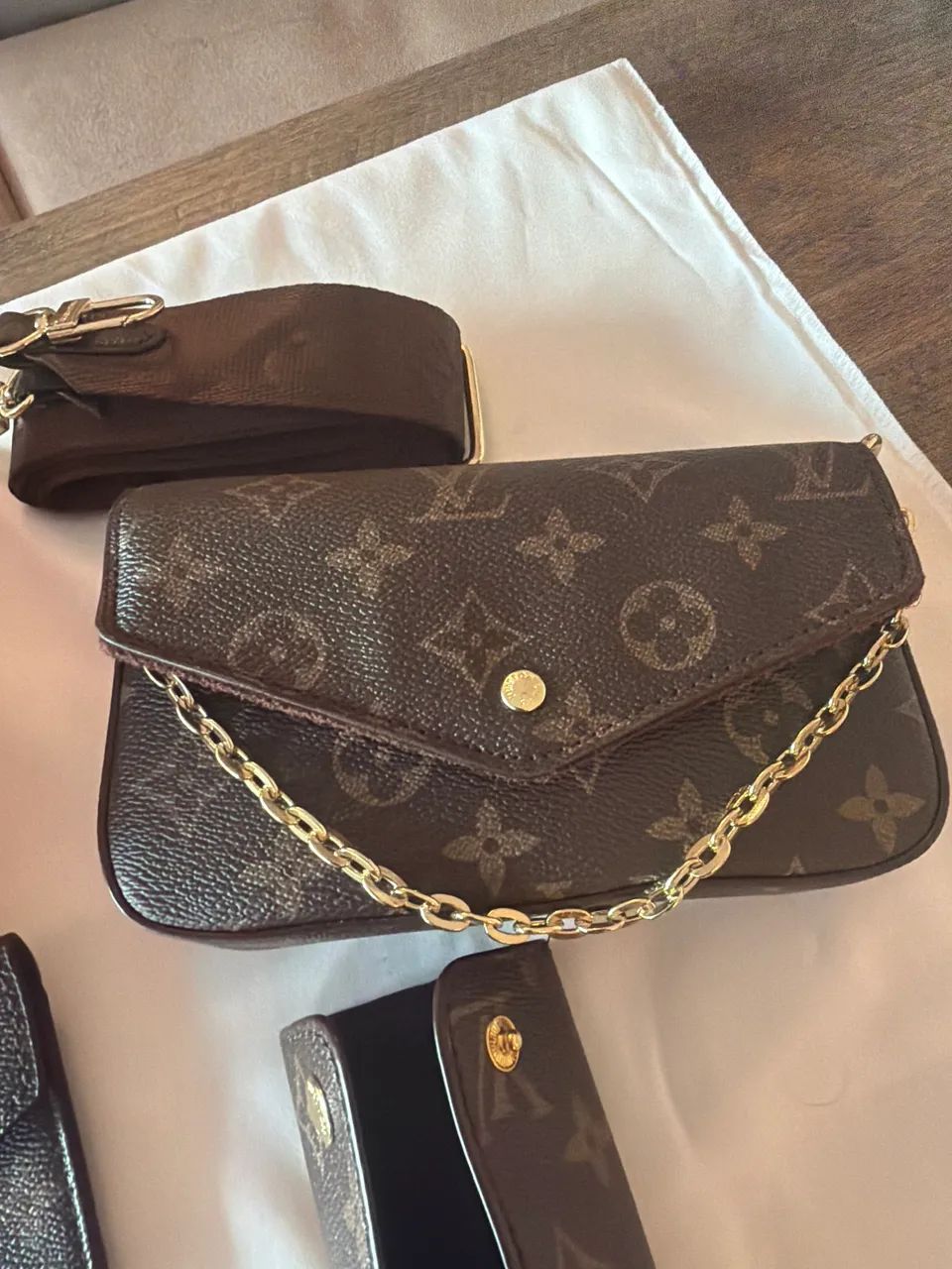 Conjunto Louis Vouiton  - Foto 2