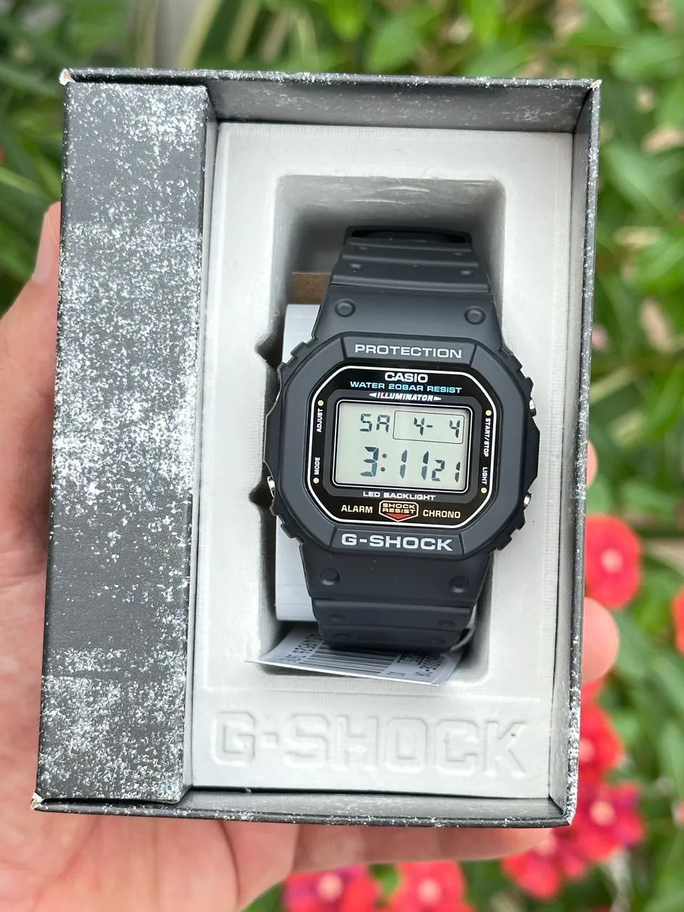 Relógio Casio DW-5600 G-Shock novo 42.8mm
