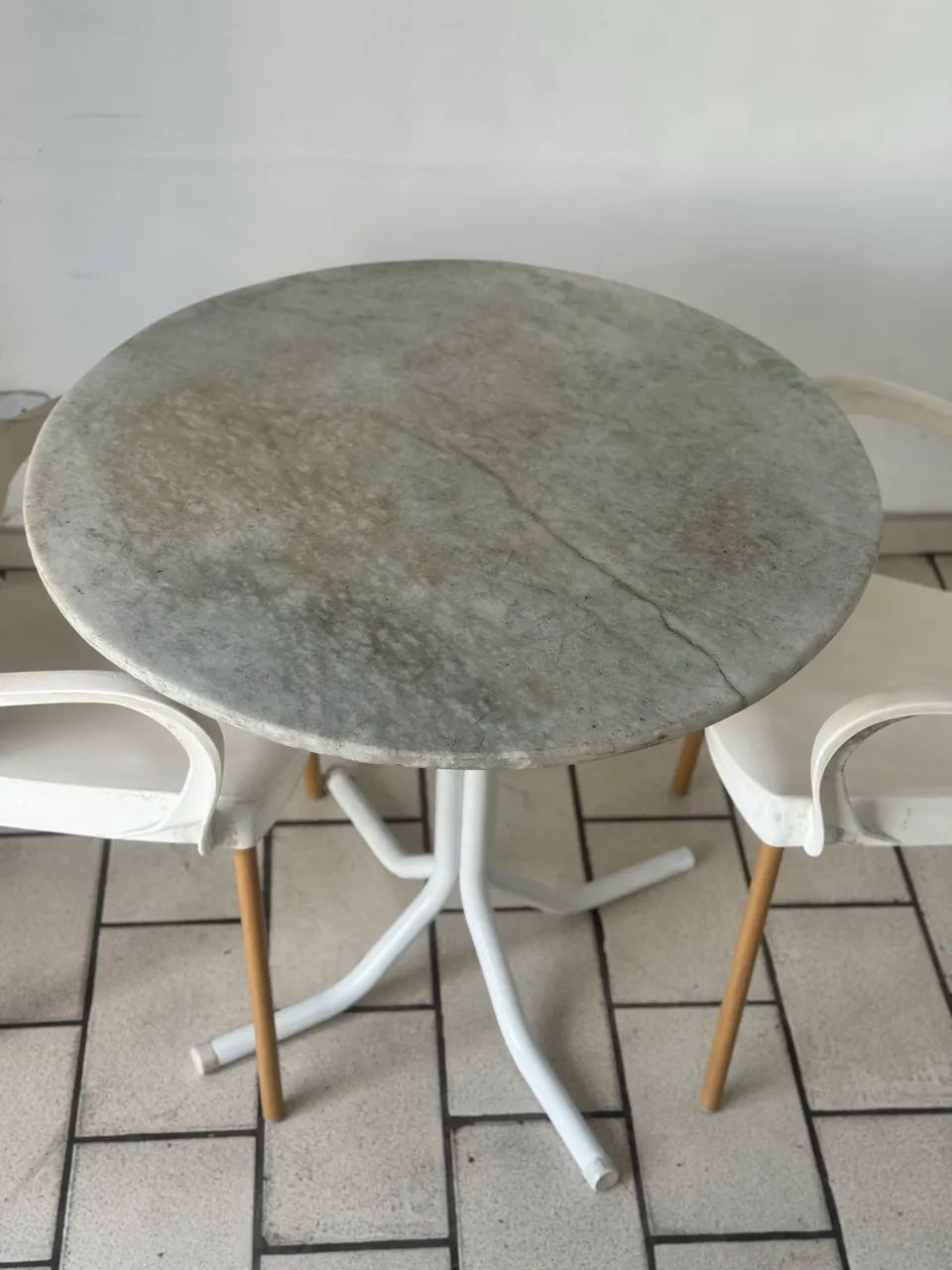 Mesa e cadeira - Foto 3