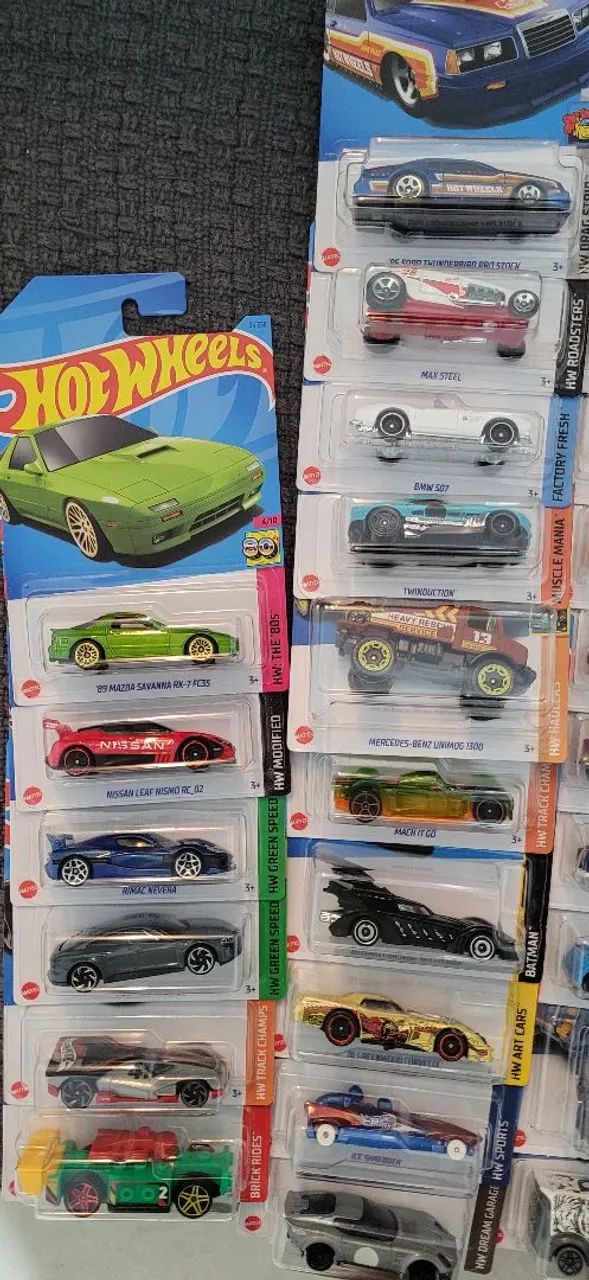 Hot wheels 20 carrinhos sortidos e sem repetição 
