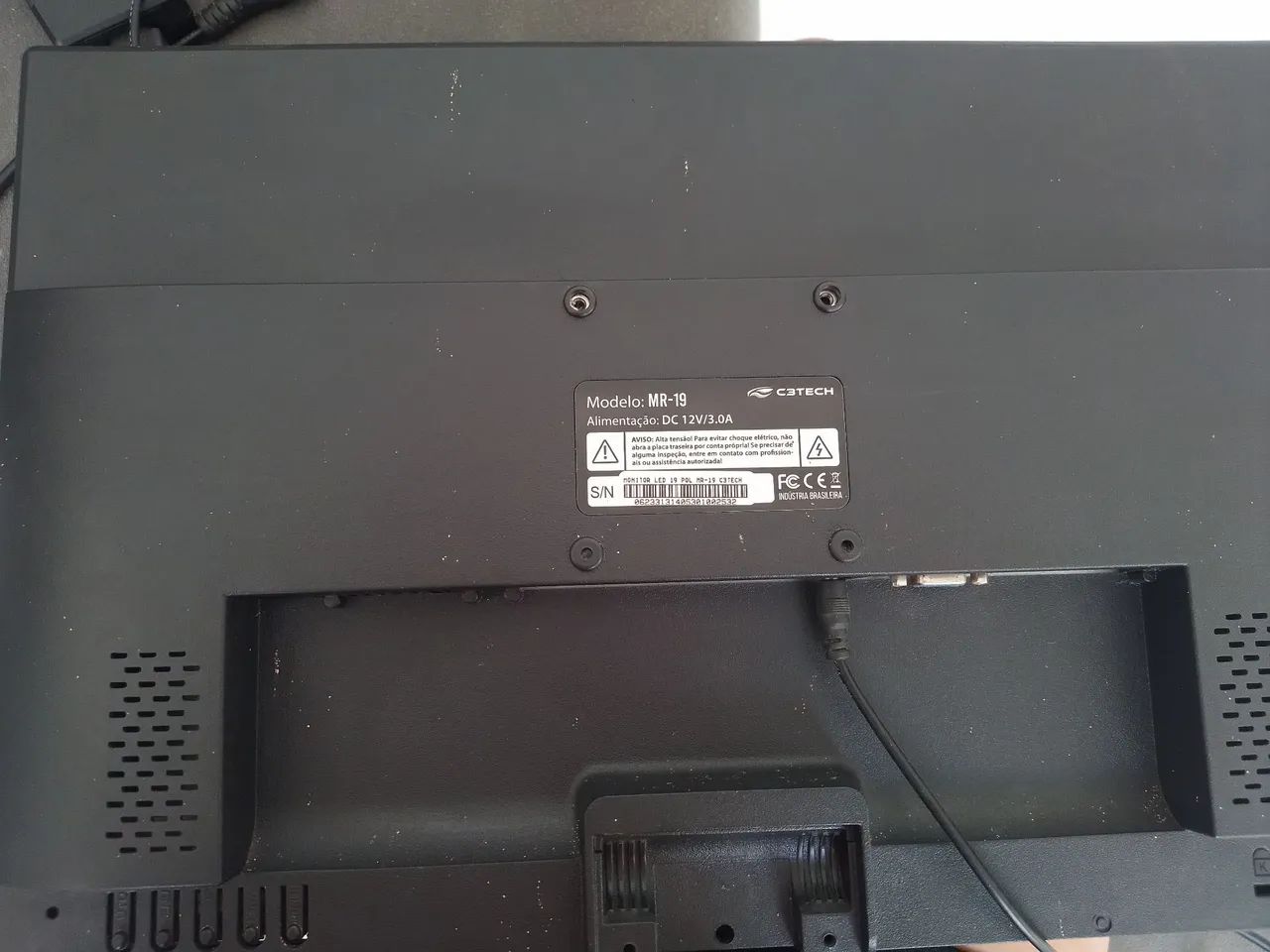Monitor C3TECH 19 Polegadas MR-19 - Liga ( no signal) Com fonte + Suporte  - Foto 4