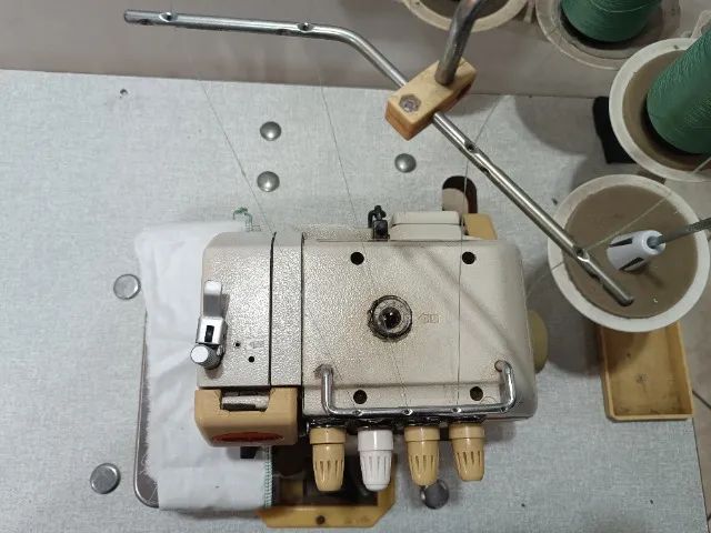 Máquina de Costura Overclock Conjugada SIRUBA - Foto 3