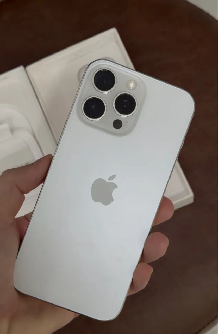 iPhone 16 pro Max  - Foto 2