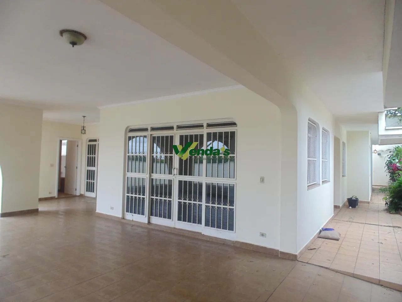 Residência na Nova Piracicaba com 4 dormitórios, piscina, 3 vagas. - Foto 3