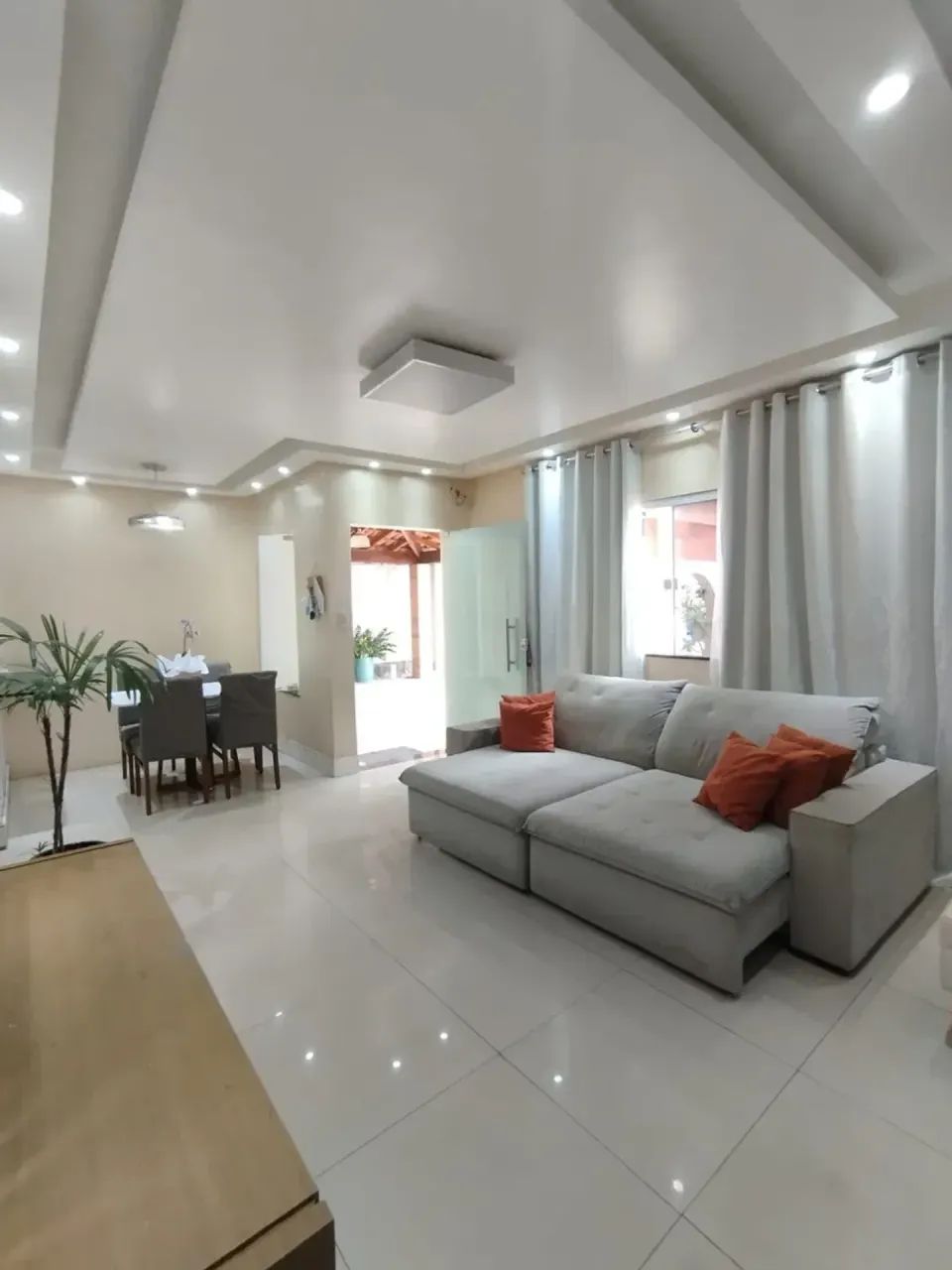 JS074. ALUGO CASA EM CONDOMÍNIO MOBILIADA