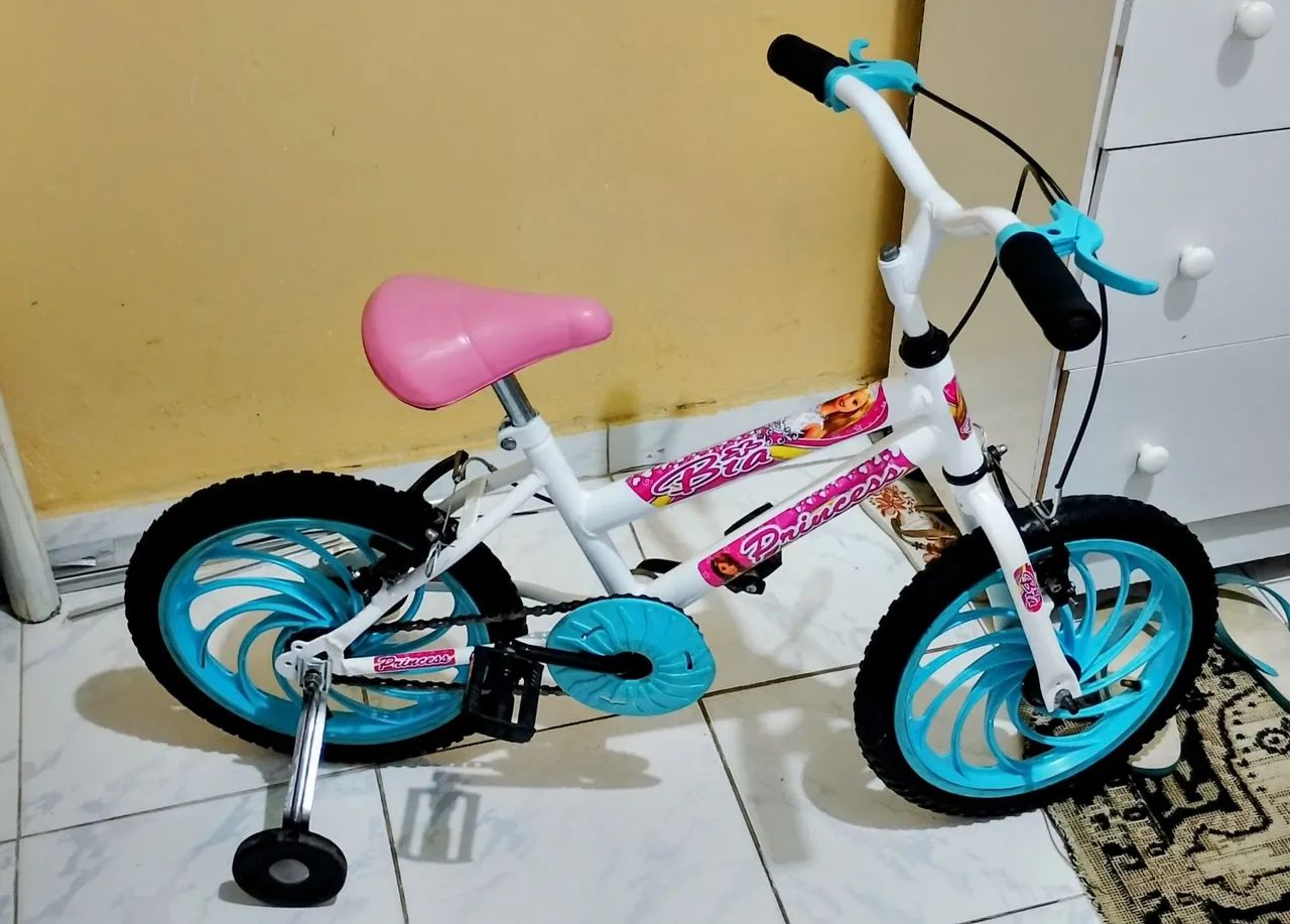 Bicicleta infantil princesas aro 16 perfeita 