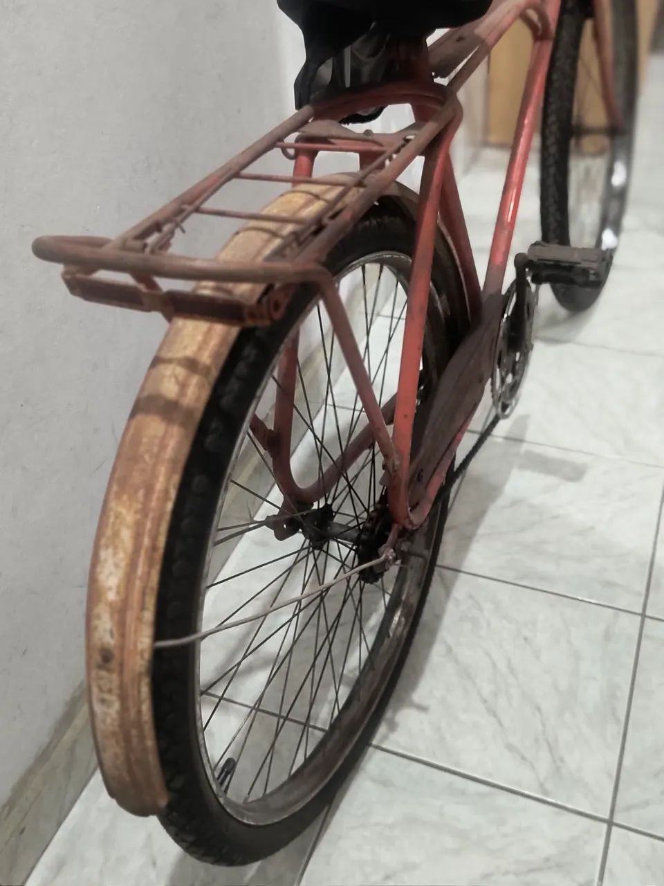 Bicicleta Antiga pronta para andar  - Foto 2