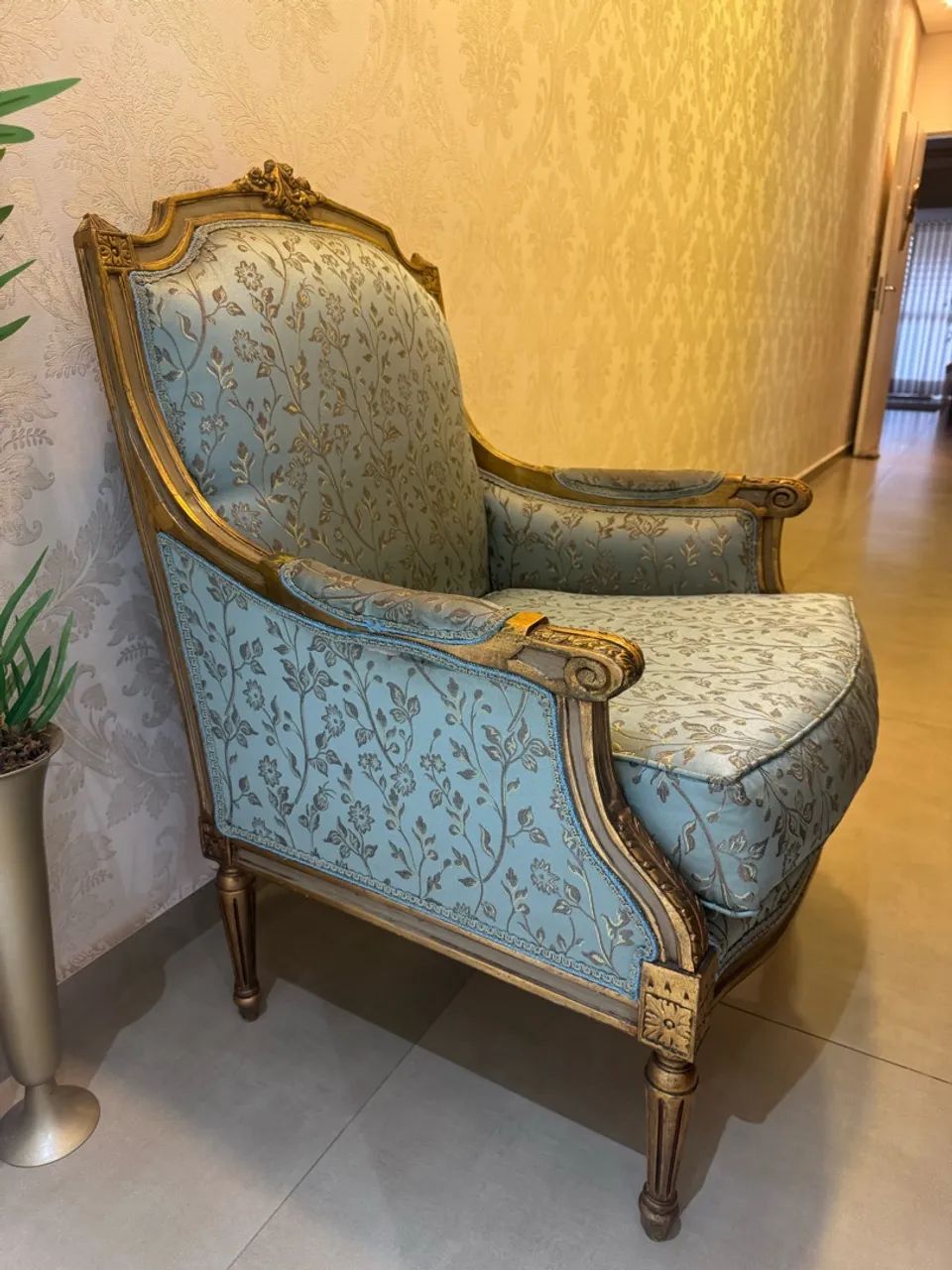 Poltrona antiga usada no estilo Luís XV - Foto 3
