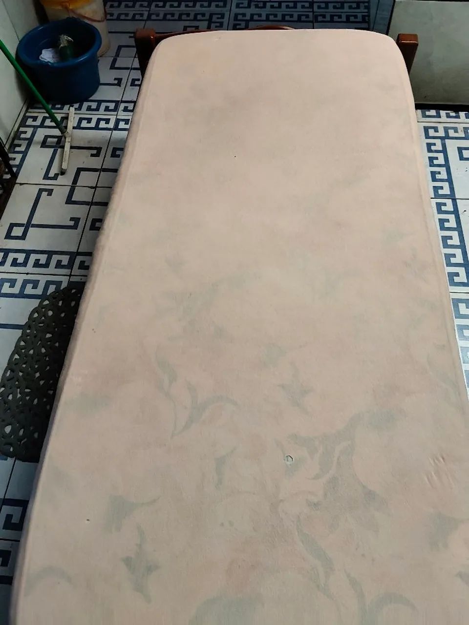 Cama De madeira de Solteiro e Colchão  - Foto 4