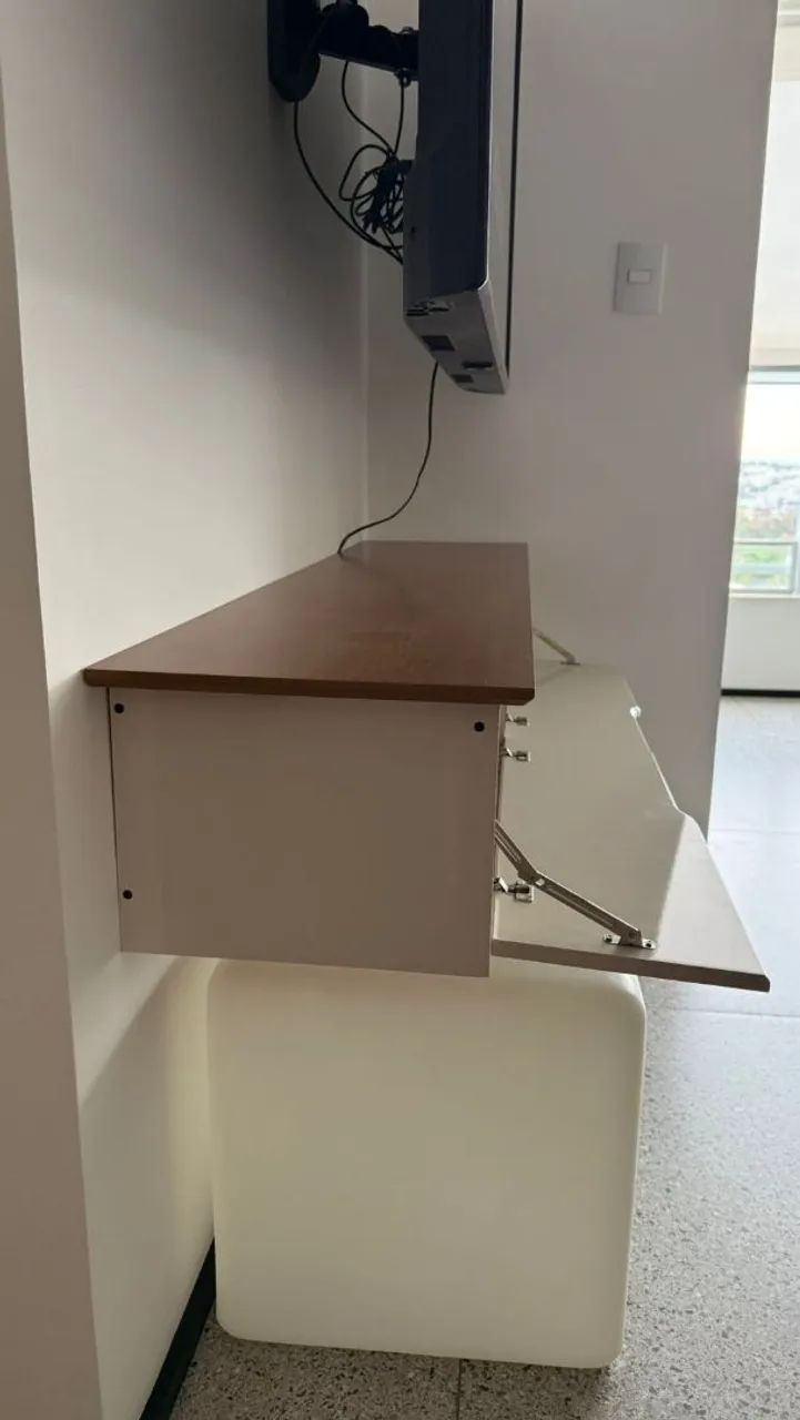 Rack suspenso para TV - Foto 4
