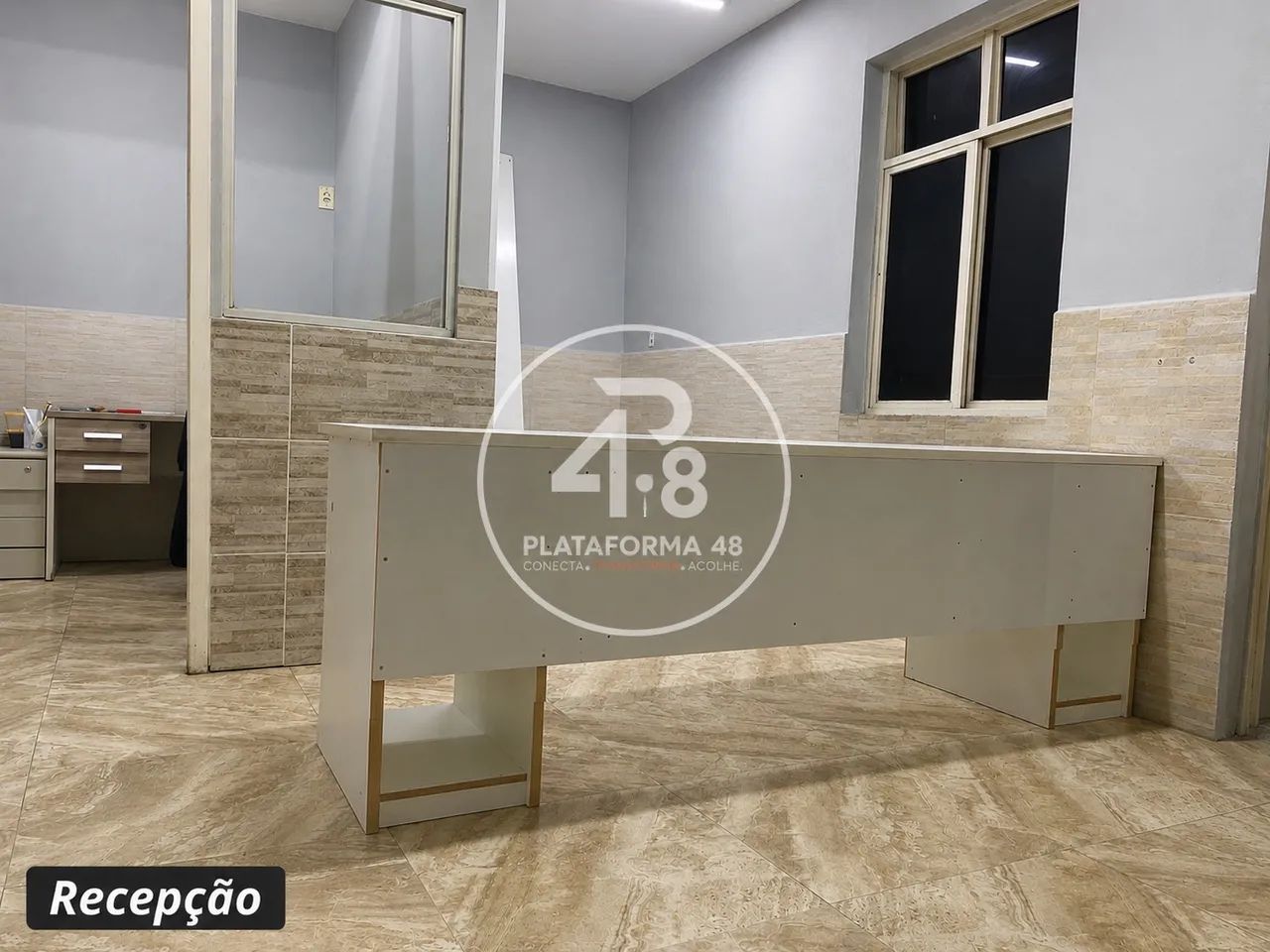 Sala Comercial 30 m² - Recepção - Água e Luz Inclusas  - Foto 4